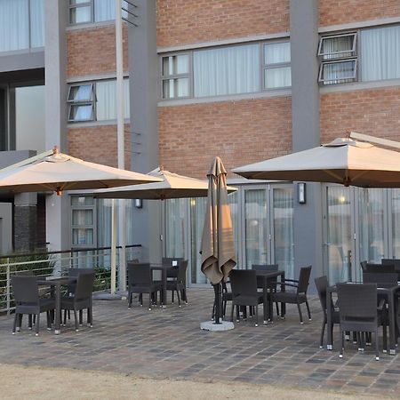 Merchant Business Class Hotel Henley on Klip ภายนอก รูปภาพ