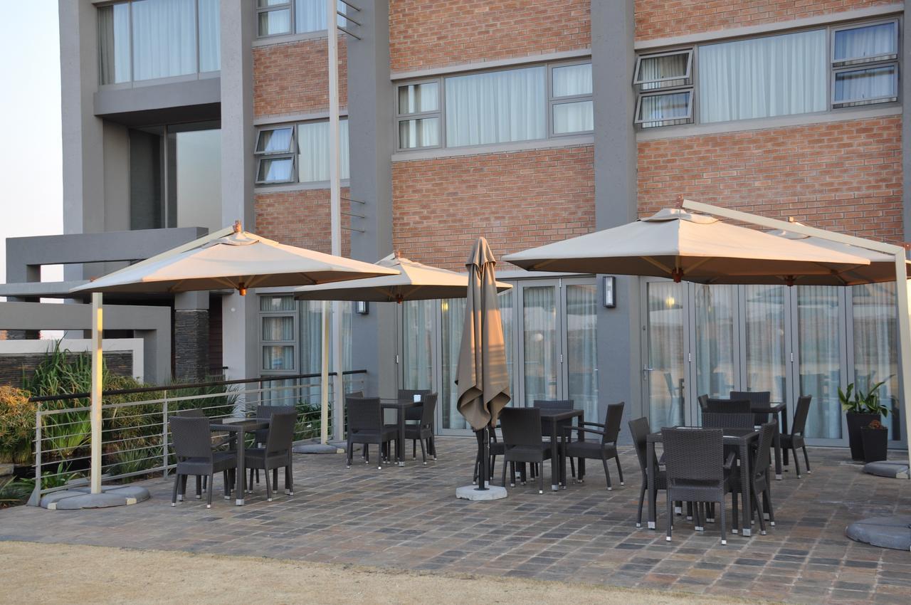 Merchant Business Class Hotel Henley on Klip ภายนอก รูปภาพ
